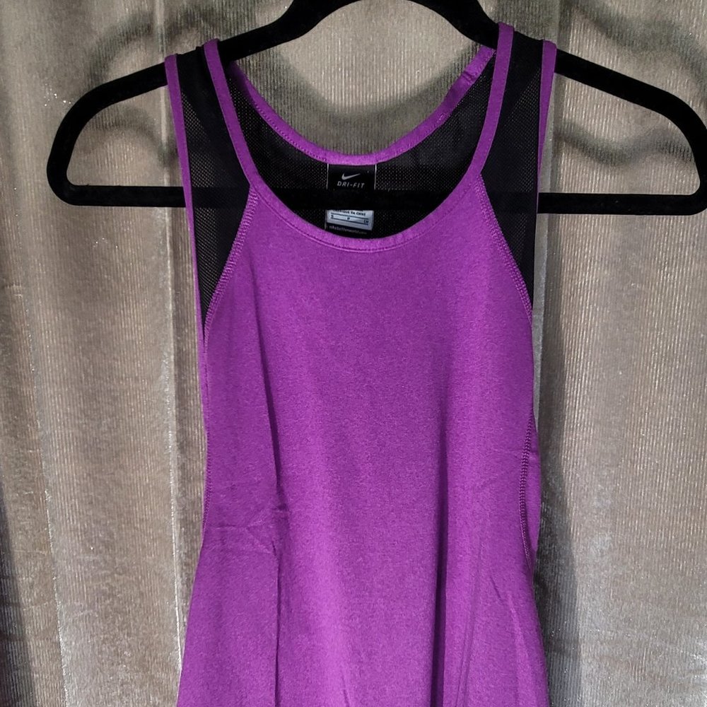 Nike Workout Tops Size: S Color: Purple/Black
